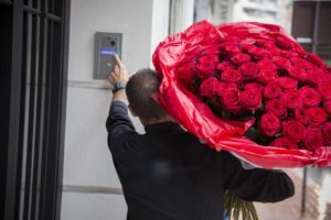 We deliver free flowers to Monaco