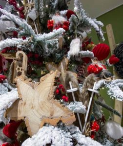 Courchevel model Christmas tree